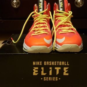 Lebron X P.S. Elite